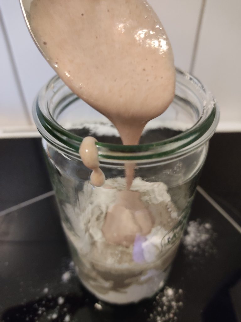 Sauerteig auffrischen