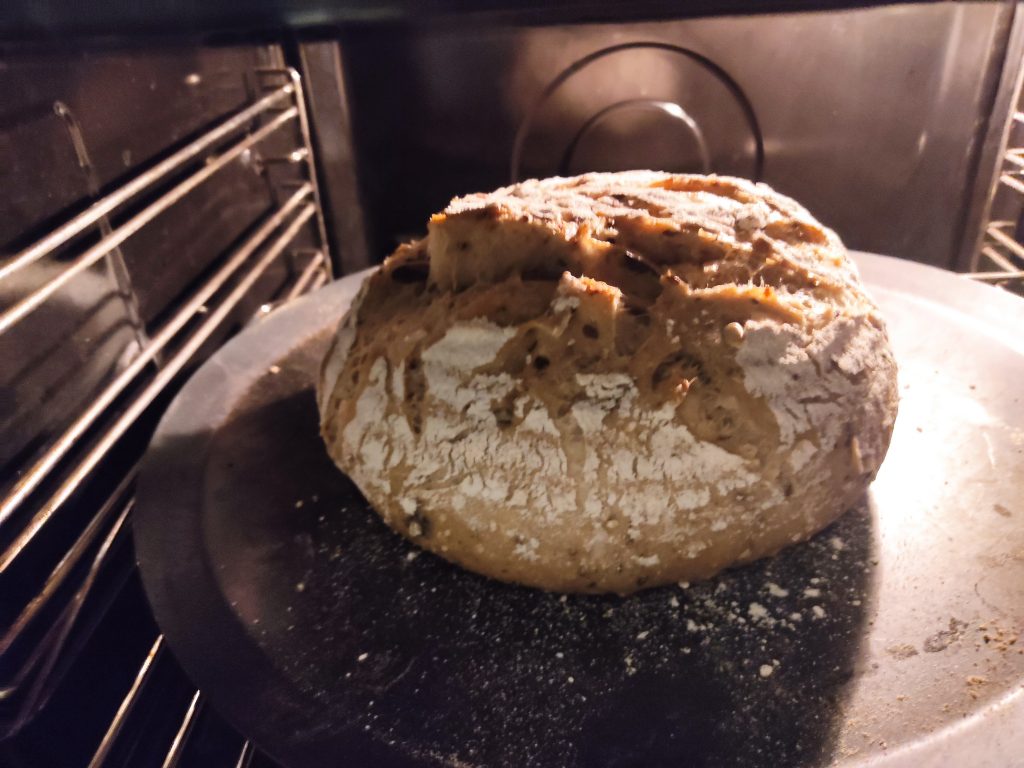 Kaffee-Brot im Ofen