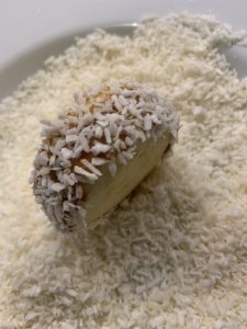 Alfajores Rand Kokosflocken fertig